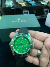 Rolex Silicon Strap Green Dial 012 Lexxiv.com